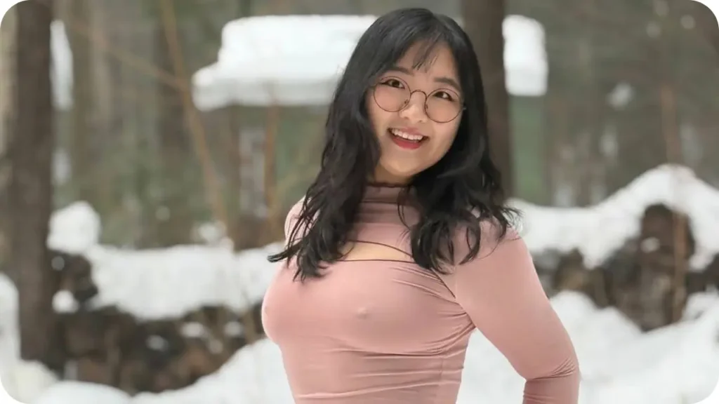 Aroomi Kim on erome